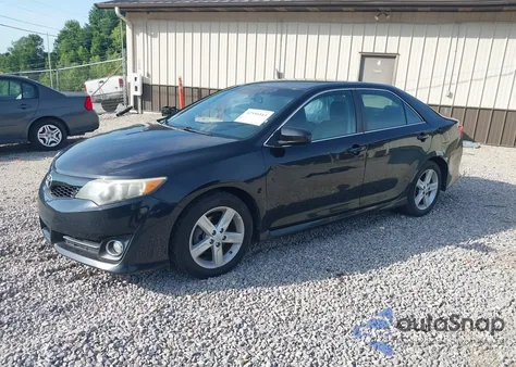 2012 Toyota Camry Se/Le/Xle z USA, uszkodzony, nr VIN 4T1BF1FKXCU096430